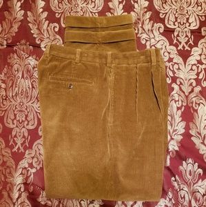 W38/L32Pleated Corduroy Brooks Brothers Pants